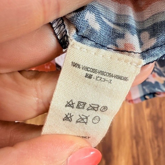 Jen's Pirate Booty Bohemian Top - Picture 9 of 9